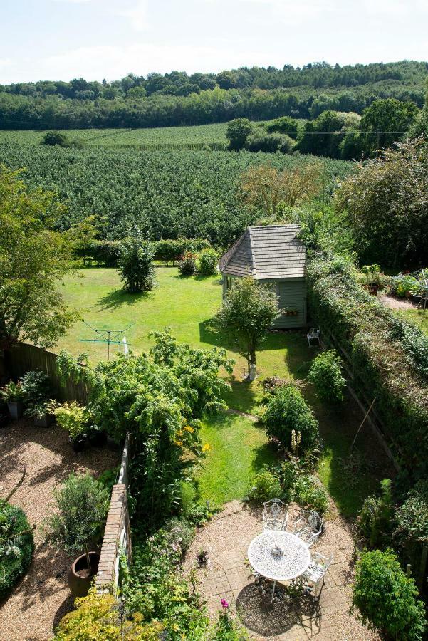 China Farm Barn Bed and Breakfast Canterbury Buitenkant foto